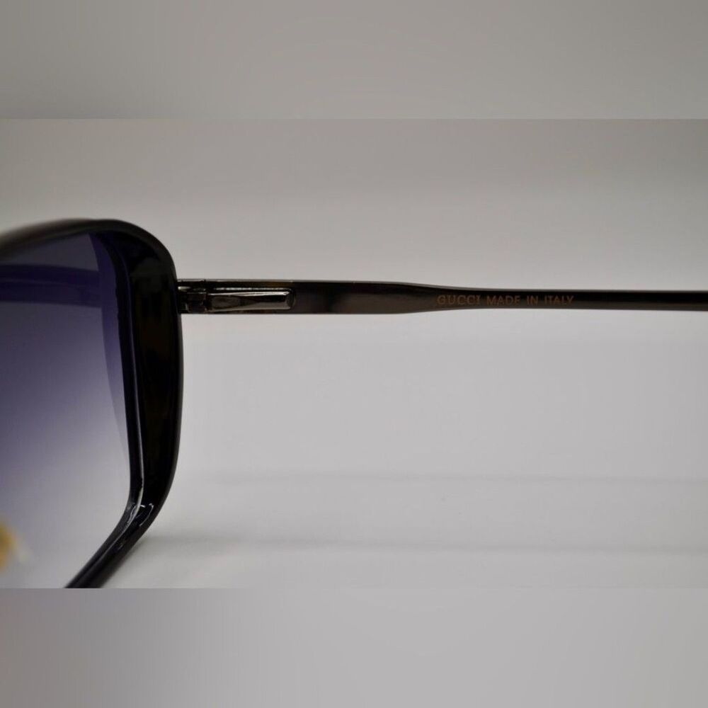 Gucci Women’s Sunglasses | Silver & Black | Purple Gray Gradient | 56-16-145 - Picture 11 of 12